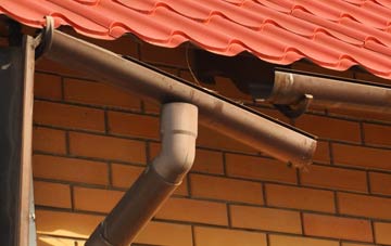 Mid Auchinleck gutter repair costs